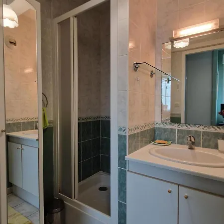 Appartement Centre-ville: 4 Pers, Balcon, Parking, Piscine, Wifi - Fr-1-706-21 Châtelaillon-Plage